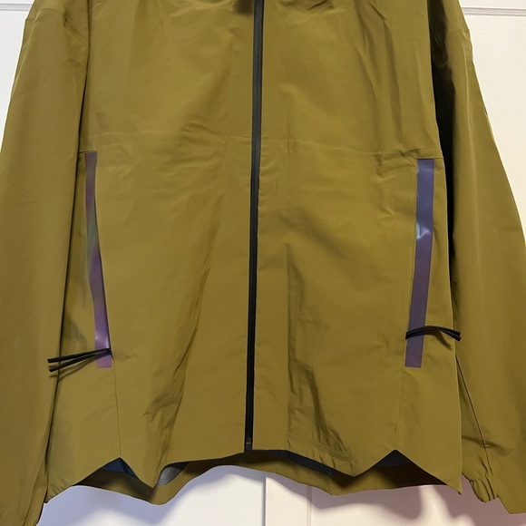 Adidas Jacket - Picture 12 of 12